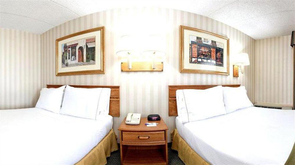 Holiday Inn Express Hotel & Suites Philadelphia - King Of Prussia By Ihg Exterior foto